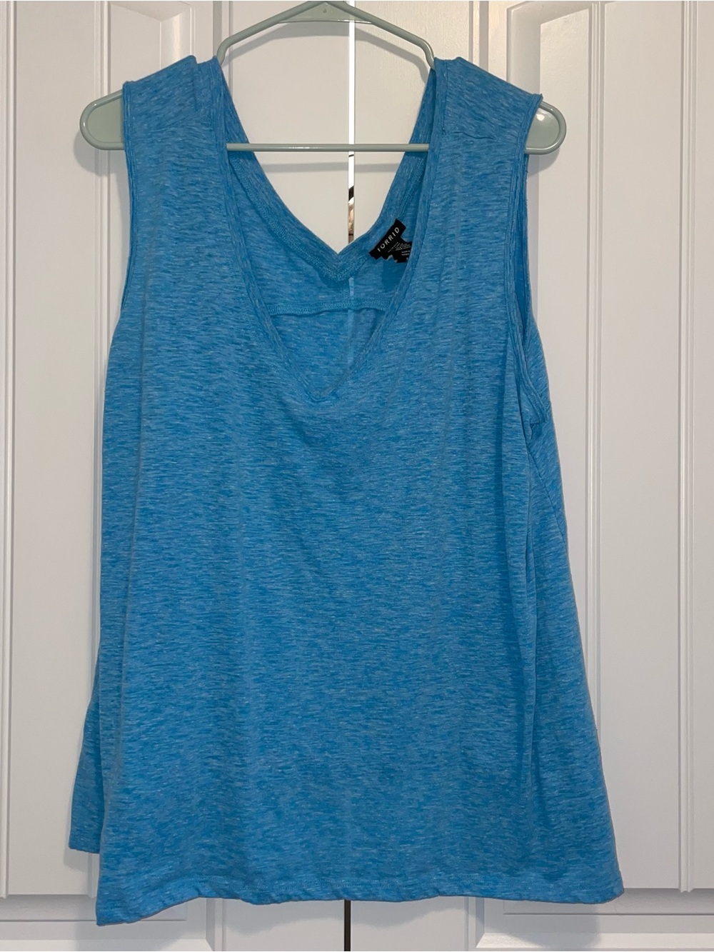 torrid Heathered Sky Blue V-Neck Tank Top